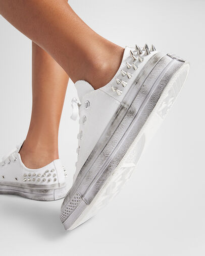 Chuck 70 Studded White/Black/White, Reflective View