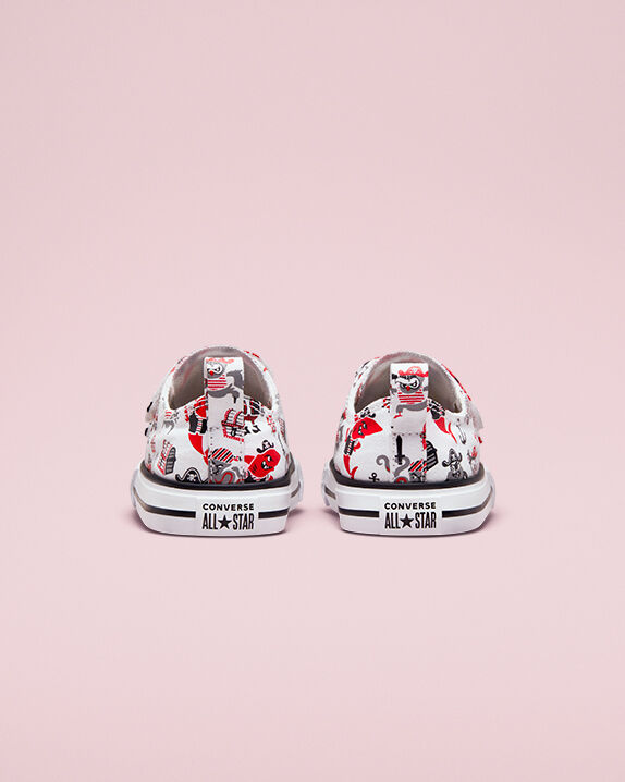 infant strap converse