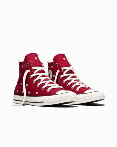 Chuck Taylor All Star Valentine's Day Days Ahead Red/Vintage White/New Found Bloom Pink, Top and Side View