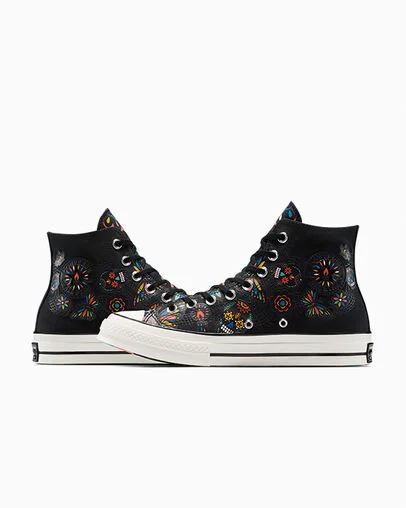 Chuck 70 Day Of The Dead Black/Fire Drill/Egret, Detail Angle View