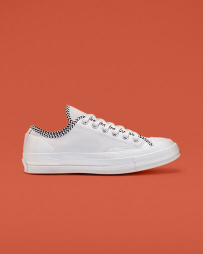 Chuck 70 VLTG Low Top White/Black/White