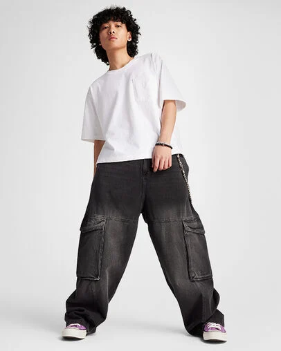 Chuck 70 Canvas My Jam/Egret/Black, On Foot Shot 1