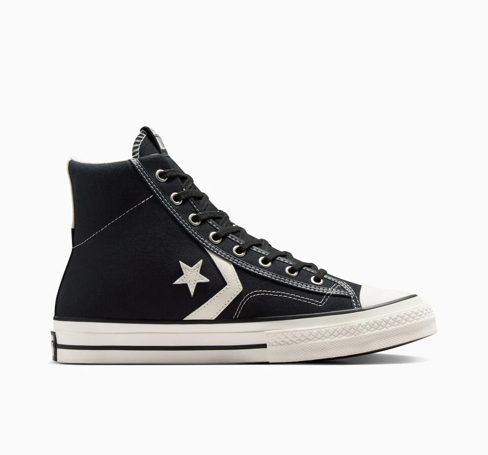 Star Player 76 Black/Vintage White
