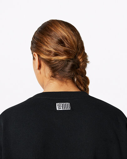 VLTG Crew long Sleeve Black, Detail View