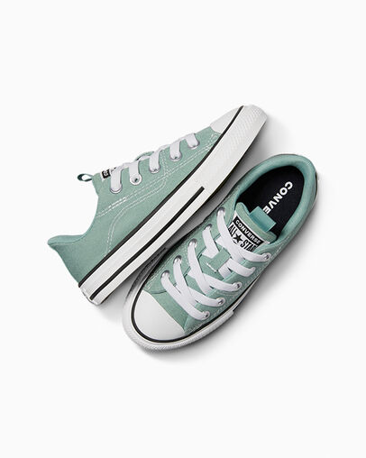 Chuck Taylor All Star Rave Herby/White/Black, Angled View