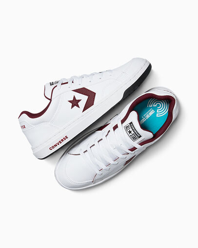 Pro Blaze V2 White/White/Deep Bordeaux, Angled View