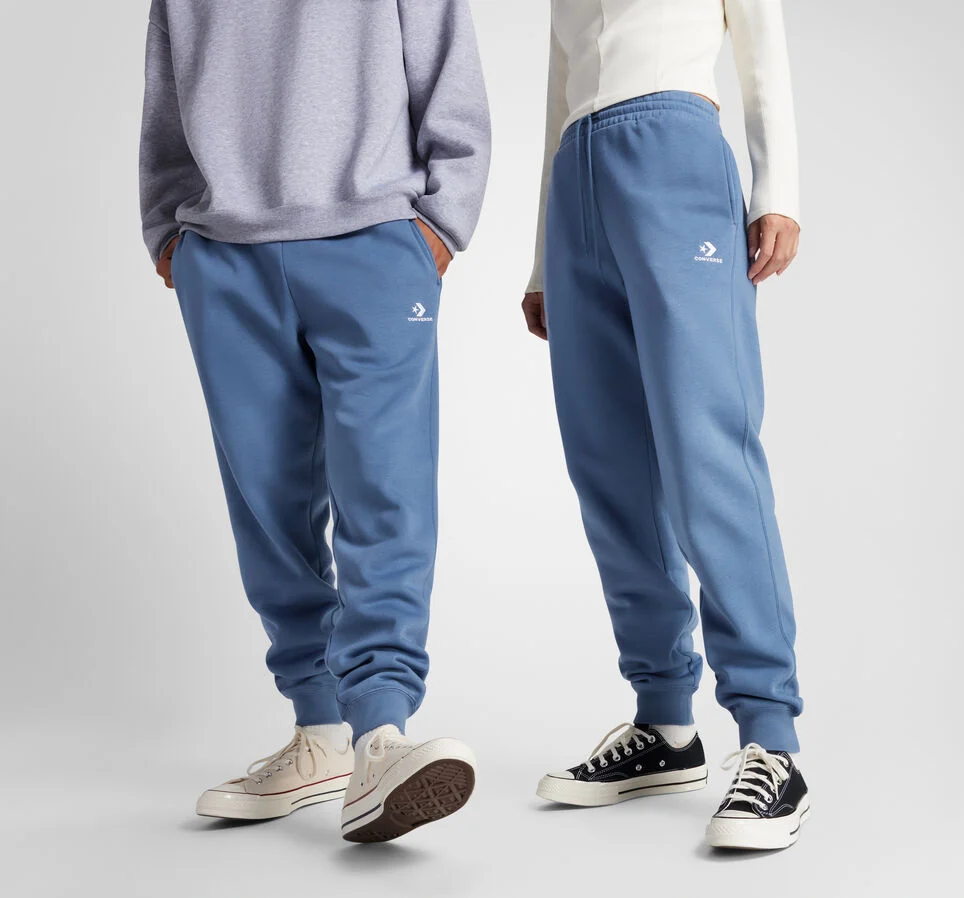 Converse Go-To Embroidered Star Chevron Standard-Fit Fleece Sweatpant Lakeside Blue