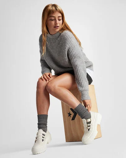 Chuck Taylor All Star Lugged Heel Mary Jane Platform Egret/Egret/Gold, On Foot Shot 2