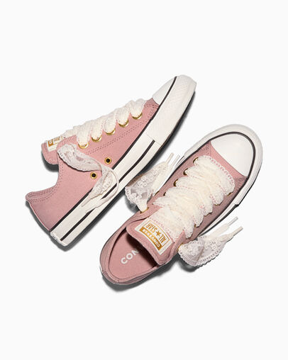 Chuck Taylor All Star Lace Petal Pit/Vintage White/Black, Angled View