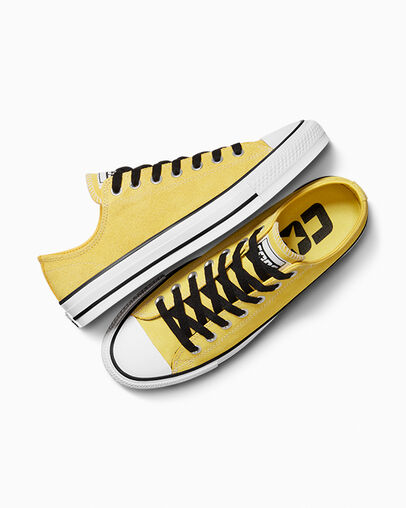 CONS Chuck Taylor All Star Pro Suede Bananas/Black/White, Angled View