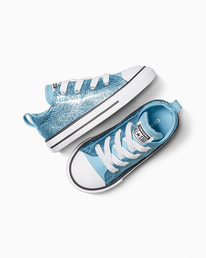 Chuck Taylor All Star Madison Easy-On Glitter Blue It/White/Black, Angled View