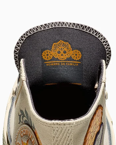 Chuck 70 Dia de Muertos Classic Ecru/Classic Ecru, Detail Angle View