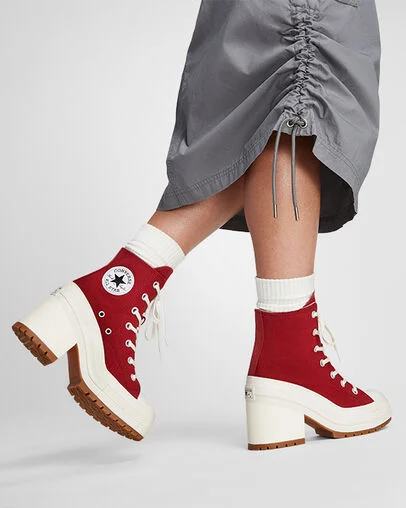 Chuck 70 De Luxe Heel Park Red/Natural Ivory/Black, Reflective View