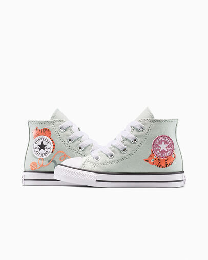 Chuck Taylor All Star Cat & Yarn Rainwashed Grey/Blackwhite, Detail Angle View