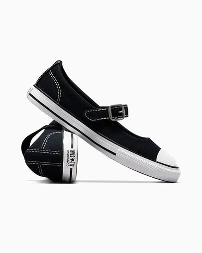 Chuck Taylor All Star Dainty Mary Jane Black/White/Black, Detail Angle View