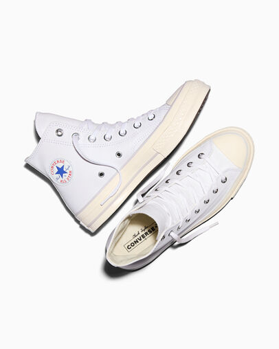 Chuck 70 Leather White/Fossilized/Egret, Angled View