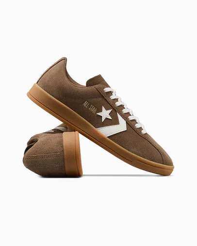 All Star Classic Trainer Suede Grounded/Vintage White/Gum, Detail Angle View
