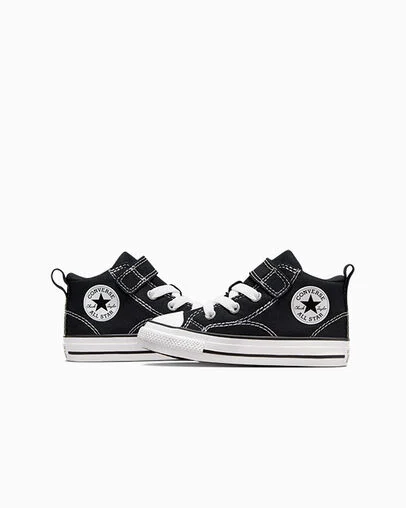 Chuck Taylor All Star Malden Street Easy-On Canvas Black/Black/White, Detail Angle View