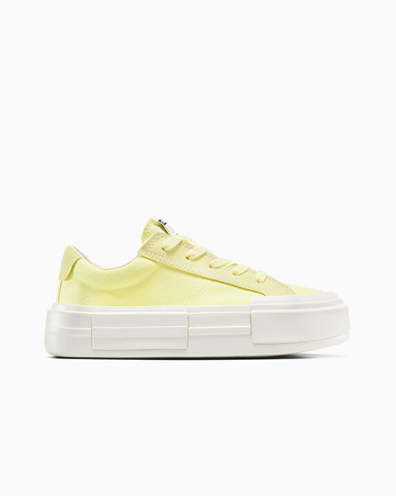 converse low top yellow