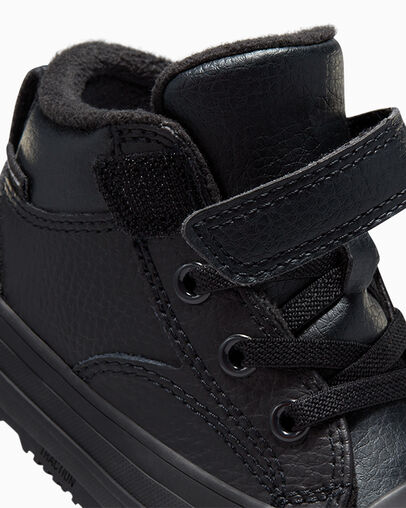 Chuck Taylor All Star Malden Street Boot Easy-On Black/Black/Black, Detail Angle View