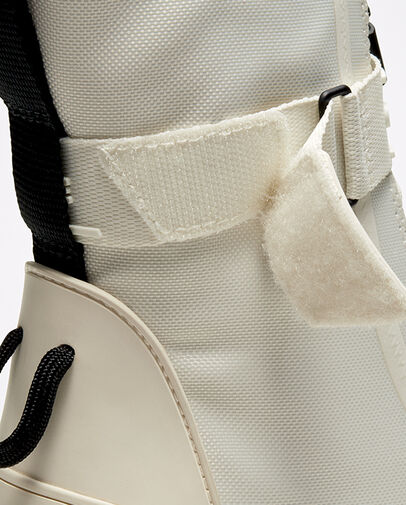 Soho Survivor GR 82 White/Black/White