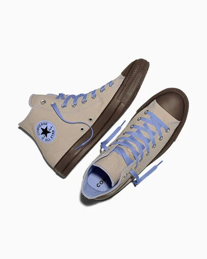 Chuck Taylor Color Pop Papyrus Brown/Brown/Very Peri Purple, Angled View