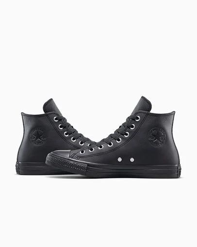 Chuck Taylor All Star Water-Repellent Leather Black/Black/Black, Detail Angle View