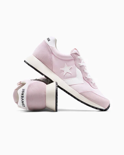 Converse Omega Trainer Summit Pink/Sugar Berry, Detail Angle View