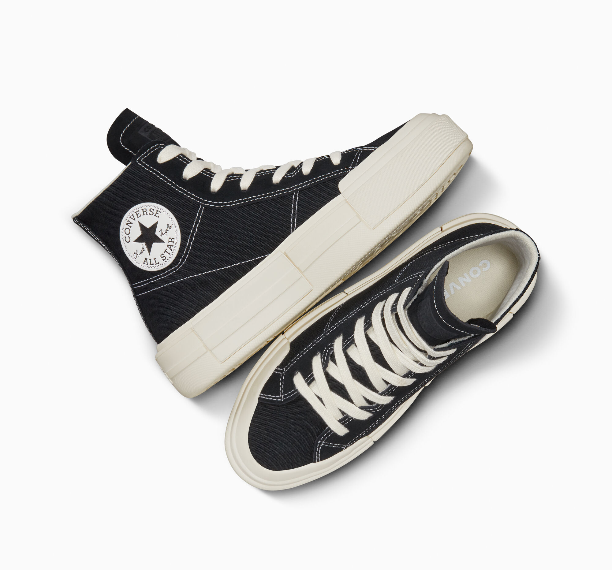 Chuck Taylor All Star Cruise Unisex High Top Shoe.