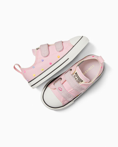 Chuck Taylor All Star Embroidered Polka Dots Easy On Sugar Berry/Multi, Angled View