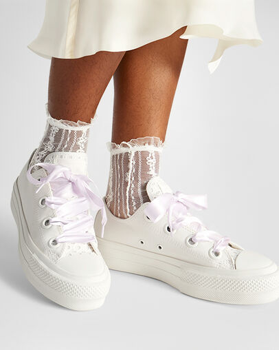 Chuck Taylor All Star Lift Matte Satin Egret/Lilac Daze/Egret, Reflective View