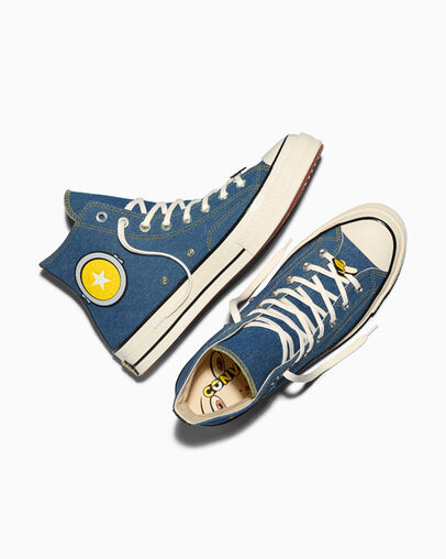 Converse x Minions Chuck 70 Blue/Egret/Black, Angled View