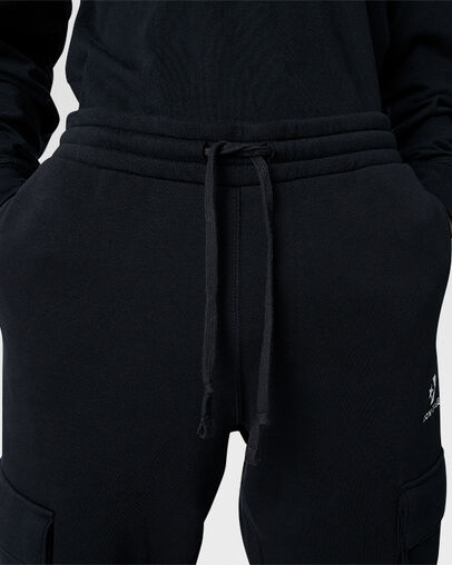 Embroidered Star Chevron Cargo Converse Black