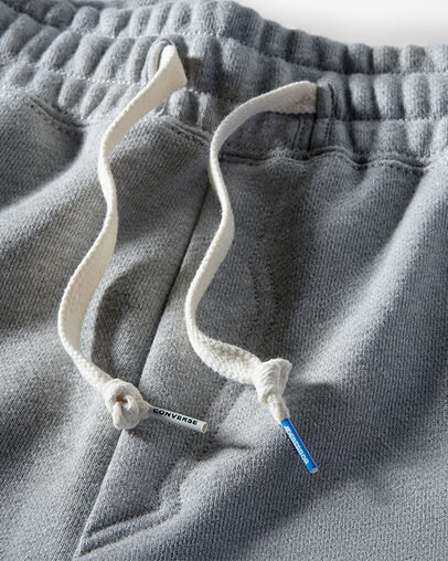 what style of shoe is converse