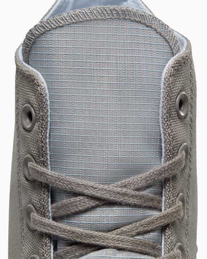 Chuck 70 Origin Story/Black/Cloudy Daze, Detail Angle View