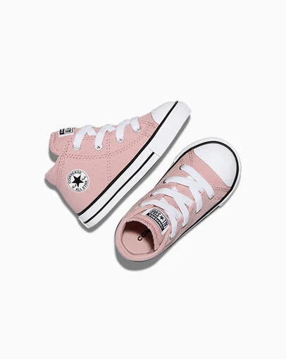 Chuck Taylor All Star Madison Easy-On Petal Pit/White/Black, Angled View