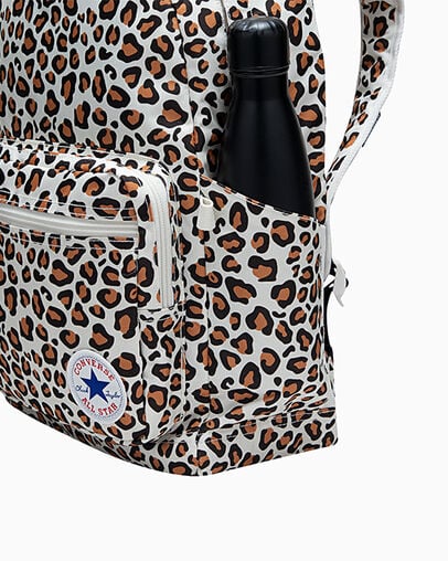 Go 2 Backpack Egret/Incensed Brown, Detail View