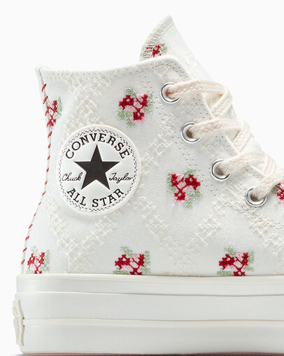 Chuck Taylor All Star Lift Platform Rose Cross Stitch Vintage White/Horizon Pink, Detail Angle View
