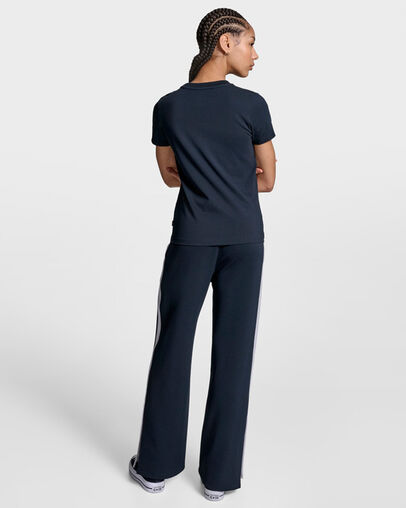 Floral T-Shirt Black, Detail View