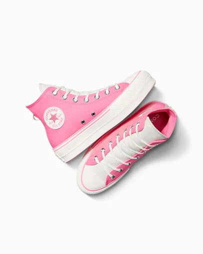 Chuck Taylor All Star Lift Platform Retro Varsity Oops Pink/Oops Pink, Angled View