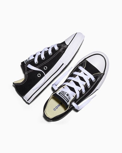 Chuck Taylor All Star Canvas Black, Angled View
