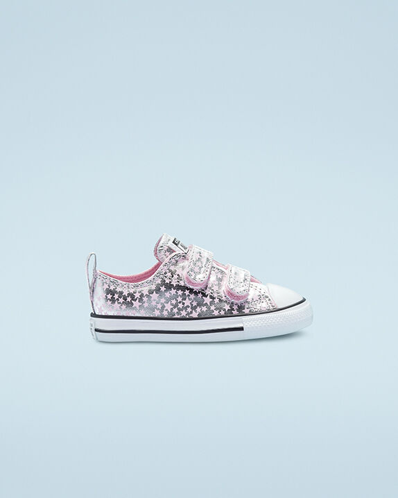 studded chucks