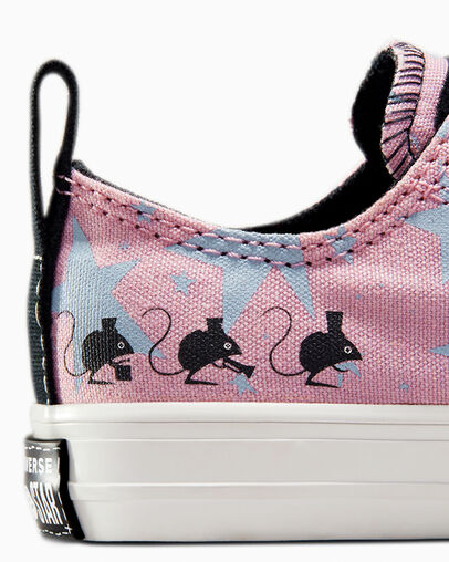 Converse x Coraline Chuck Taylor All Star Easy On Lotus Pink/Black/Fossilized, Detail Angle View