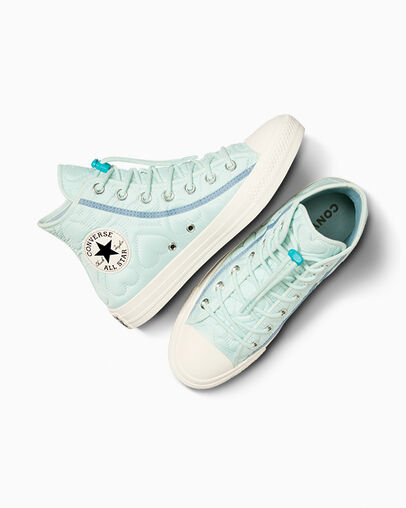 Chuck Taylor All Star Quilted Chance Of Rain Blue/Cocoon Blue, Angled View