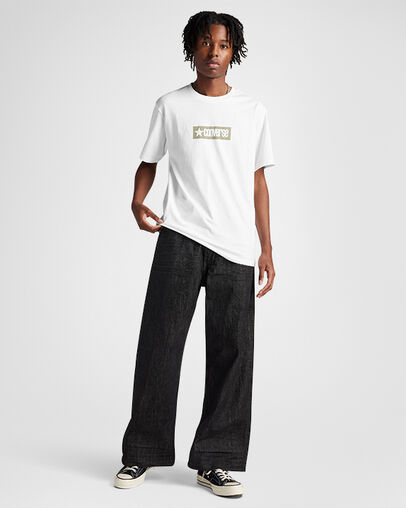 Retro Block Logo T-Shirt White / Light Field Surplus, Full Body View