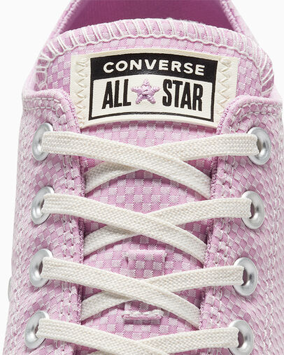 Chuck Taylor All Star Checkered Classic Amethyst/Egret/Black, Detail Angle View