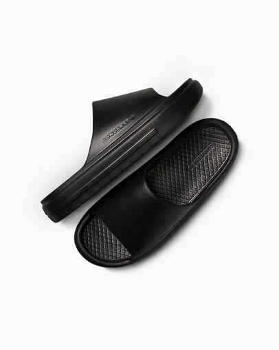 Converse Essential Slide Black/Black/Black, Angled View