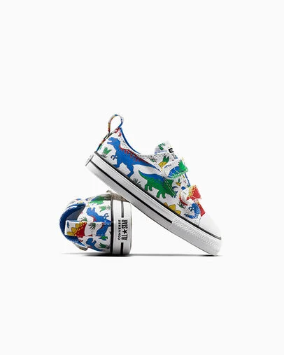 Chuck Taylor All Star Dino Party Easy On White/Totally Blue/Enamel Red, Detail Angle View