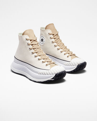 Chuck 70 AT-CX Summer Utility Egret/Oat Milk, Angled View