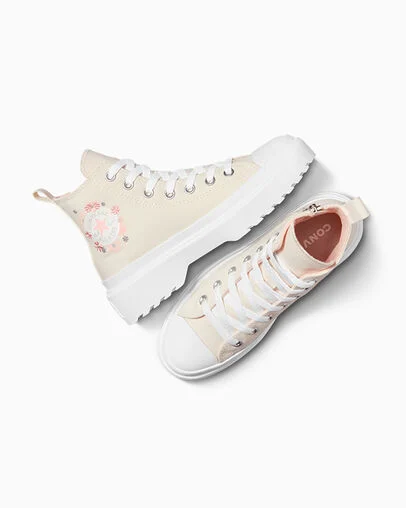 Chuck Taylor All Star Lugged Lift Platform Flowers Easy On Egret/White/Pink Phase, Angled View